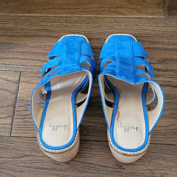 Brand new never worn blue heels - Picture 3 of 5